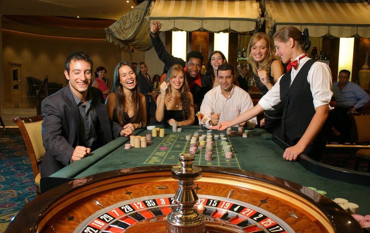 Hollywood Casino پاکستان ریئل منی گیمز